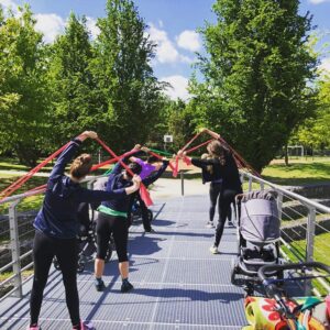 Fit mit Kinderwagen und Trage