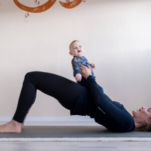 Mama & Baby Yoga 6-Wochen-Kurse (dienstags - mittwochs - donnerstags)